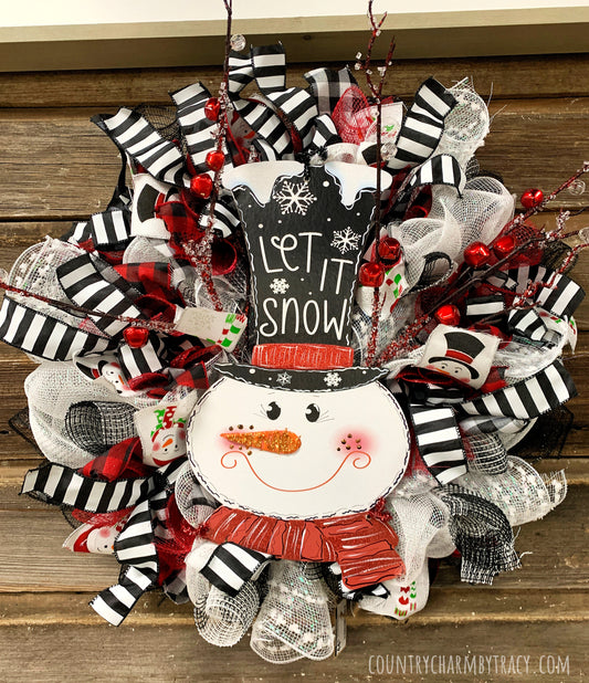 How to Make a Snowman Mesh Wreath