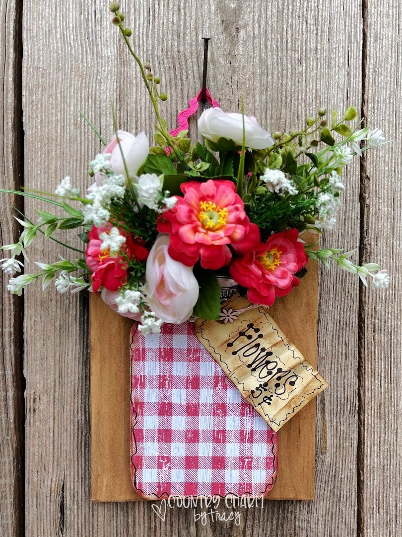 🌺 Pink & White Mason Jar Floral Slatted Fence Hanging Sign – FREE SHIPPING