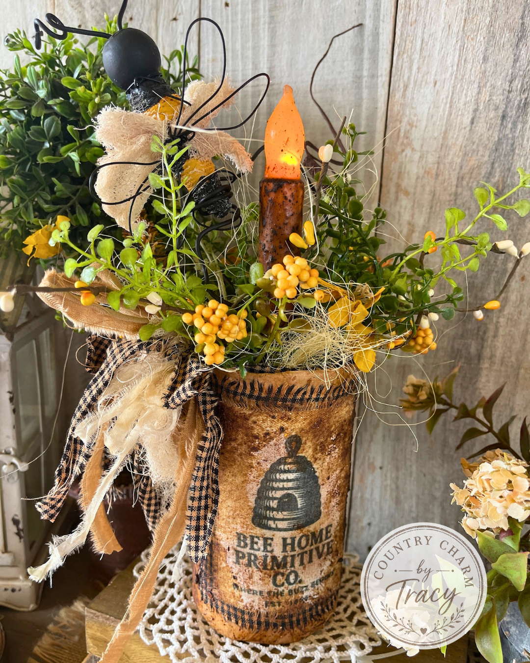 Primitive Country Bee Home Co. Grungy Can with Rustic Flickering Candle