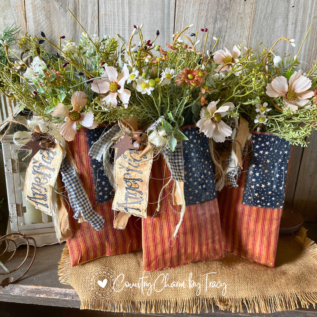 Vintage-Style Americana Rustic Flag Pocket | Handcrafted Primitive Farmhouse Americana Decor