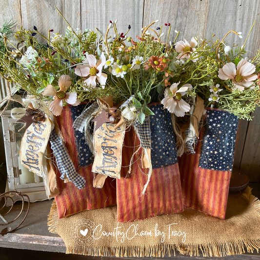 Vintage-Style Americana Rustic Flag Pocket | Handcrafted Primitive Farmhouse Americana Decor