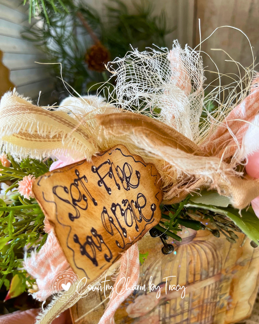 Set Free by Grace Birdcage Block Shelf Sitter #3 – FREE SHIPPING