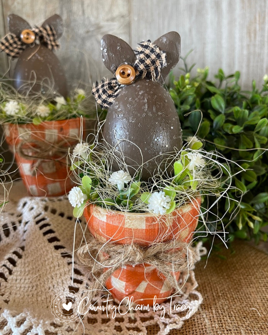 Whimsical Farmhouse Bunny Clay Pot Trio – Set of 3 (Chocolate Bunnies)