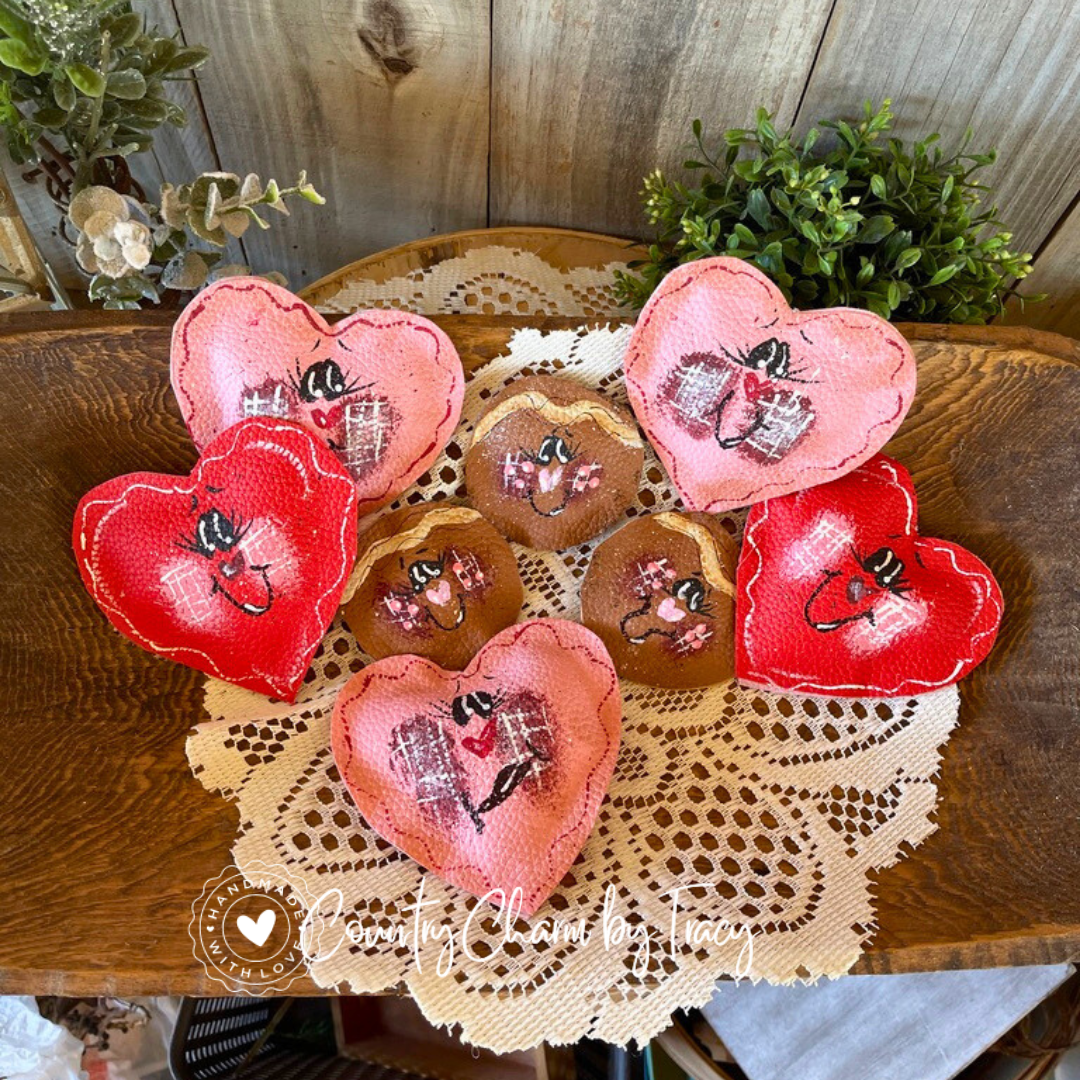 💕 Valentine Bowl Filler Set – Hearts & Gingerbread (Set of 7) - LAST SET AVAILABLE!