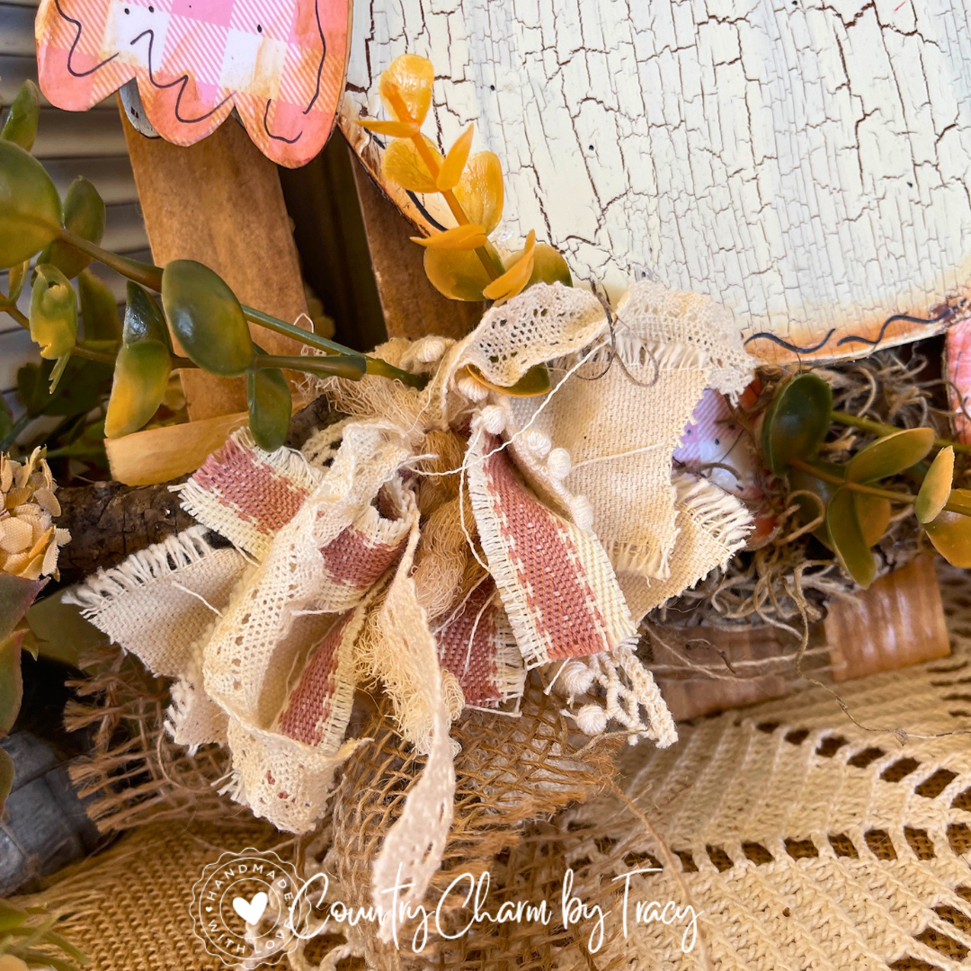 Rustic Owl Picket Shelf Leaner