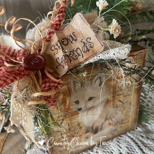 SNOW FRIENDS Rustic Fox Décor Block – 5x5